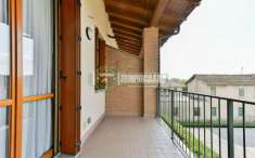 Foto Appartamento in vendita a Vimercate