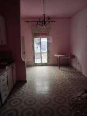 Foto Appartamento in vendita a Vittoria - 4 locali 76mq