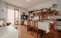 Foto Appartamento in vendita a Voghera