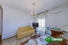 Foto Appartamento in vendita a Voghera