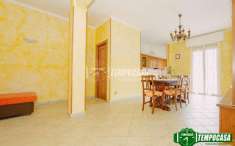 Foto Appartamento in vendita a Voghera