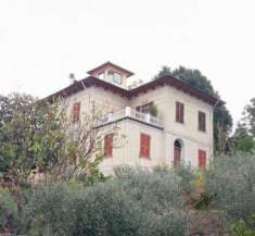 Foto Appartamento in Vendita in Biancamano 243 a La Spezia