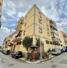 Foto Appartamento in vendita Palermo Via Matteo D'ajello  