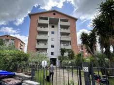Foto Appartamento in Via Pietro Rondoni