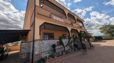 Foto Appartamento in villa in vendita a Crotone
