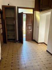 Foto Appartamento in villa in vendita a Imperia