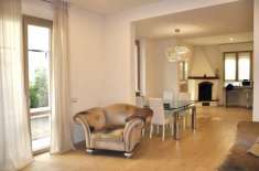 Foto Appartamento in villa in vendita a Prato