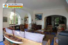 Foto APPARTAMENTO INDIPENDENTE di 4 vani e di 150 mq (ANACAPRI - Anacapri) rif. AVSCEF