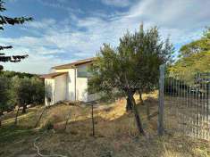 Foto Appartamento indipendente in Vendita, 3 Locali, 2 Camere, 205 mq