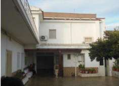 Foto APPARTAMENTO INDIPENDENTE in Vendita, pi di 6 Locali, 403 mq, C