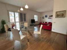 Foto Appartamento mq. 130 ristrutturato con posto auto