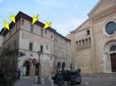 Foto APPARTAMENTO PALAZZO ARNOLFI FANO PU