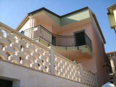 Foto Appartamento Panoramico Indipendente al Mare