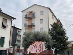 Foto Appartamento ristrutturato con 2 camere da letto e affaccio sul parco