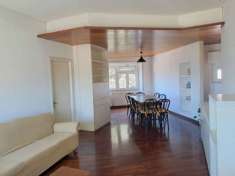 Foto Appartamento ristrutturato con garage