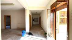Foto Appartamento semindipendente con terrazzo in vendita al Villaggio Miano Siracusa
