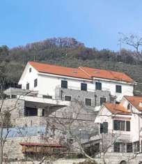 Foto Appartamento signorile in Villa
