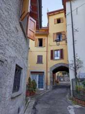 Foto appartamento storico in antico borgo del 1800