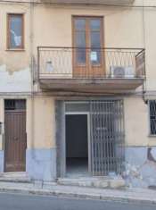 Foto Appartamento su due piani in centro