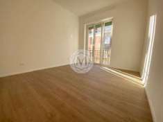 Foto Appartamento Trilocale Ristrutturato in Posizione Centrale