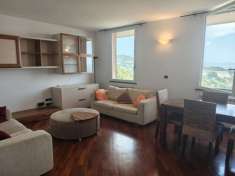 Foto APPARTAMENTO ULTIMO PIANO VISTA MARE GENOVA PRA ALTURE