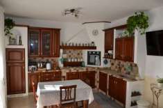 Foto Appartamento vendita zona Morena Roma