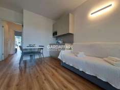 Foto APPARTAMENTO VISTA LAGO AL PIANO TERRA A MANERBA DEL GARDA