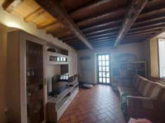 Foto Arezzo vendesi terratetto 6 vani 170 Mq