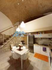 Foto ASCOLI PICENO-a 50 mt da Piazza del Popolo-Loft arredato