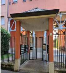 Foto ASTA-Vanzago (Milano), via Madre Teresa Di Calcutta-Trilocale cantina e box