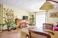 Foto Attico / Mansarda di 100 m con 3 locali e box auto in vendita a Varese