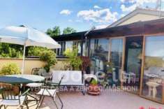 Foto Attico / Mansarda di 130 m con 3 locali e box auto in vendita a Casole d'Elsa