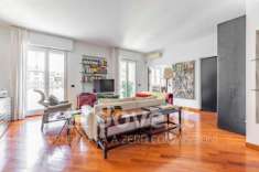 Foto Attico / Mansarda di 135 m con 4 locali in vendita a Milano [rif. DV-2876-1]