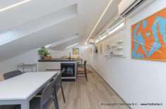 Foto Attico / Mansarda di 45 m con 1 locale in affitto a Milano