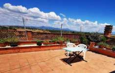 Foto Attico in vendita a Aprilia