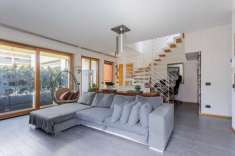 Foto Attico in vendita a Cantu'