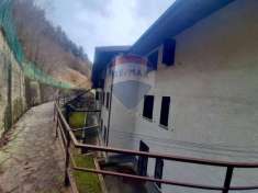 Foto Attico in vendita a Capovalle