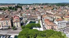 Foto Attico in vendita a Desenzano Del Garda