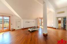 Foto Attico in vendita a Genova