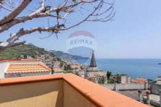 Foto Attico in vendita a Giardini Naxos