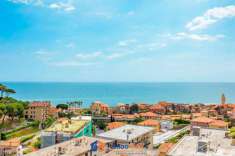 Foto Attico in vendita a Imperia