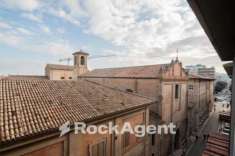 Foto Attico in vendita a Pesaro - 5 locali 128mq