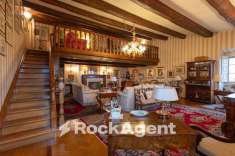 Foto Attico in vendita a Pistoia