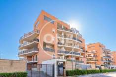 Foto Attico in vendita a Pomezia