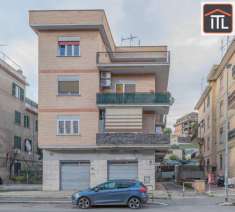 Foto Attico in vendita a Roma