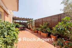 Foto Attico in vendita a Roma