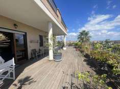 Foto Attico/Mansarda in Vendita, 3 Locali, 117 mq (Roma)