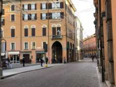 Foto Attivit  / Licenza di 130 m con 4 locali in vendita a Modena
