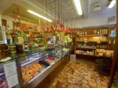 Foto Attivit  commerciale in vendita a Lucca 130 mq  Rif: 1280904