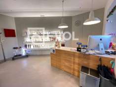 Foto Attivit  commerciale in vendita a Udine
